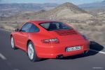 Porsche 911 Carrera 4 2005 года